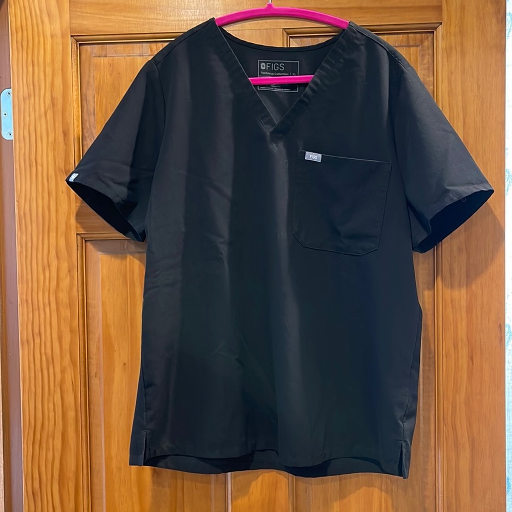 Figs Catarina scrub top